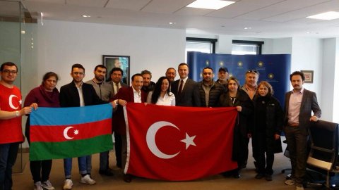 Türkiyə ilə Azərbaycan daim bir bayraq altındadır